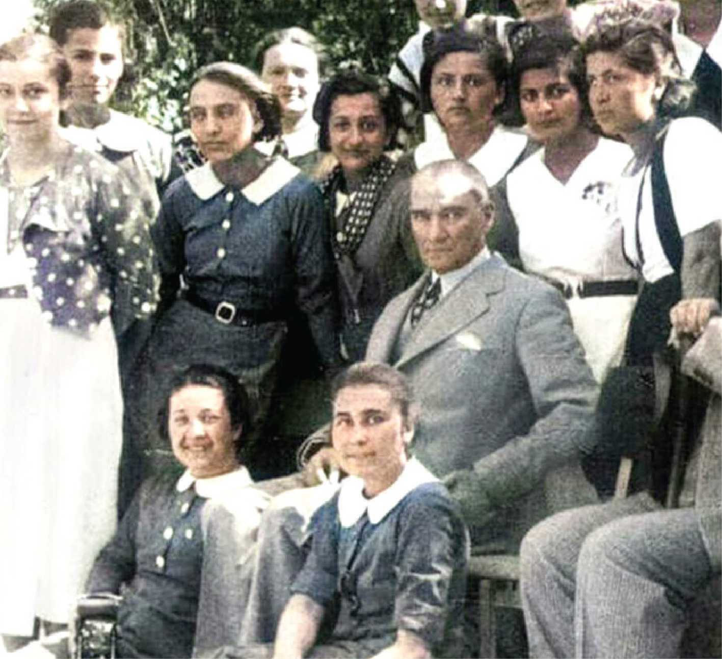 DÜNYA BASININDA ATATÜRK
